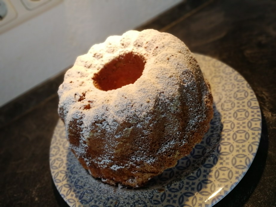 Fluffiger Zitronenkuchen