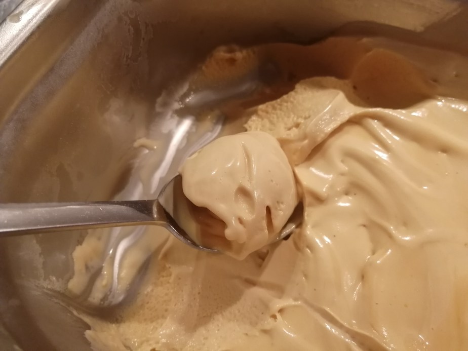 Salziges Karamelleis